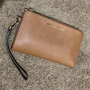 Michael Kors Wallet/Wristlet